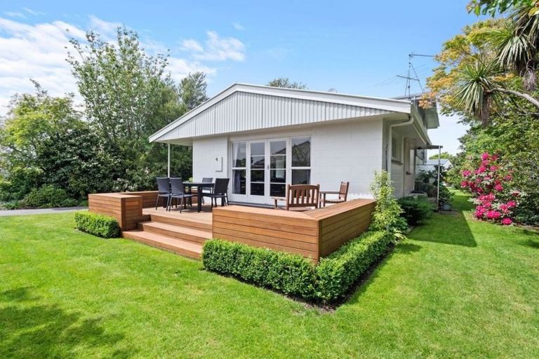 Photo of property in 61 Strathfield Avenue, Dallington, Christchurch, 8061