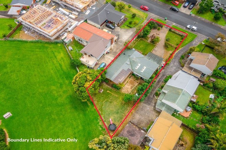 Photo of property in 32 Riverview Road, Panmure, Auckland, 1072