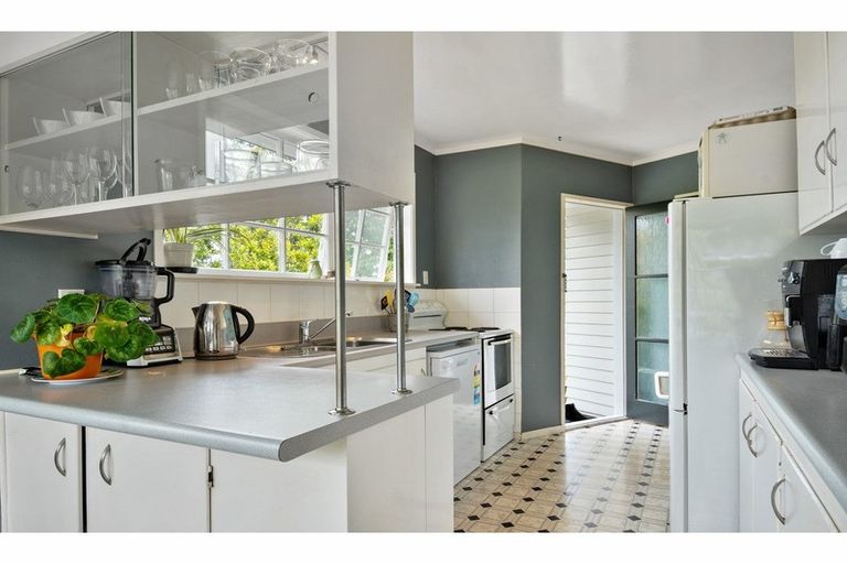 Photo of property in 4 Anich Road, Massey, Auckland, 0614