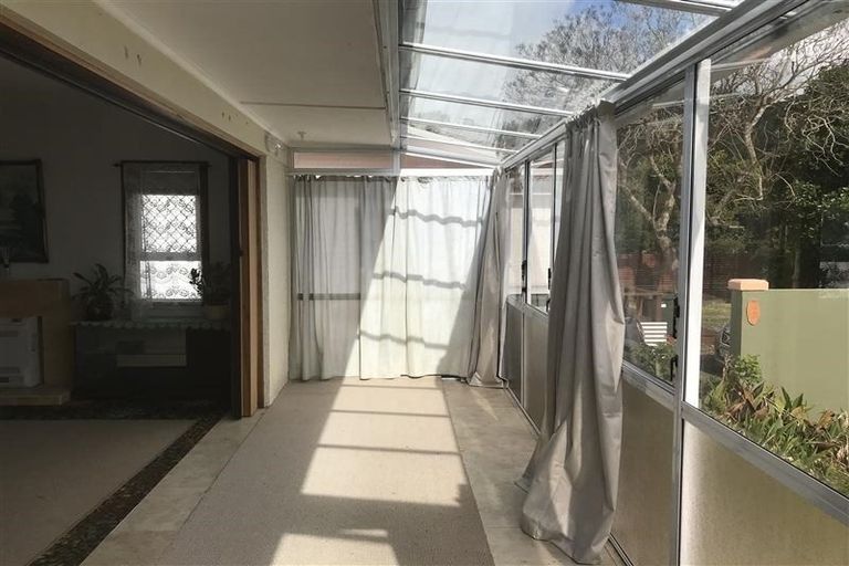 Photo of property in 11 Radcliffe Street, Kensington, Whangarei, 0112