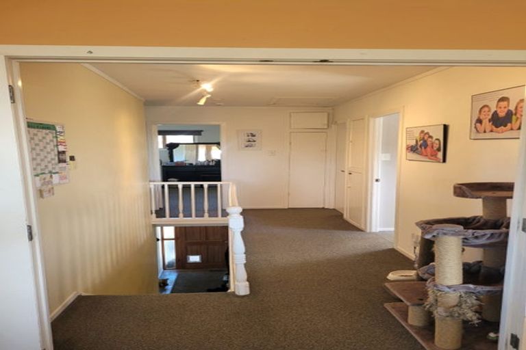 Photo of property in 30 Portobello Place, Torbay, Auckland, 0630