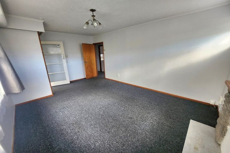 Photo of property in 105 Tidal Road, Mangere, Auckland, 2022