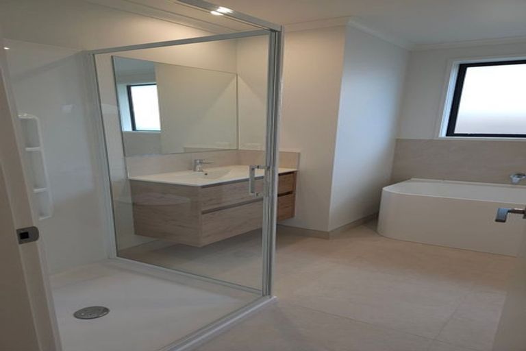 Photo of property in 10 Sunline Crescent, Paeroa, 3600