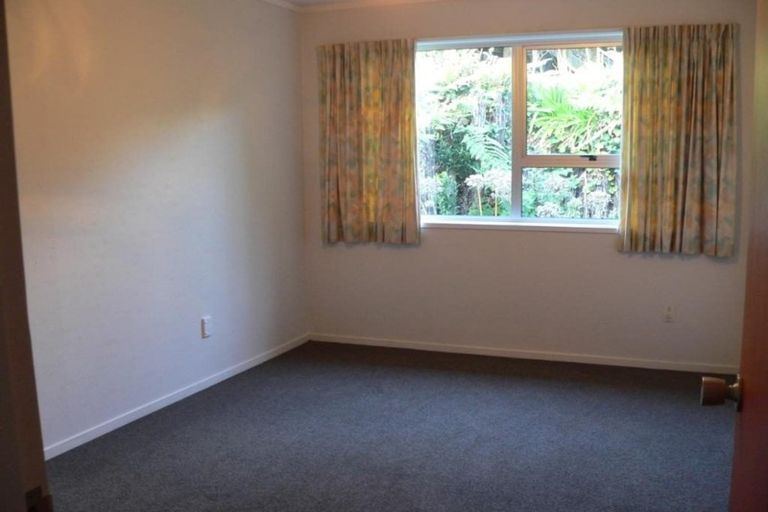 Photo of property in 15 Fyvie Avenue, Tawa, Wellington, 5028