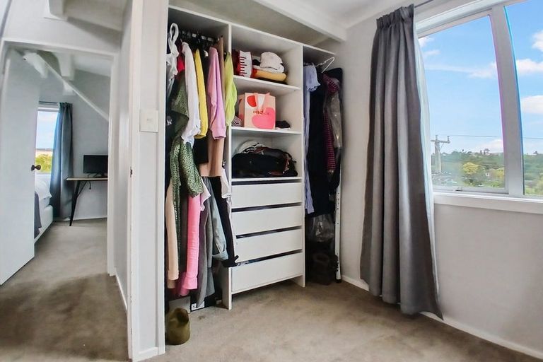 Photo of property in 2/23 Park Road, Glenfield, Auckland, 0629