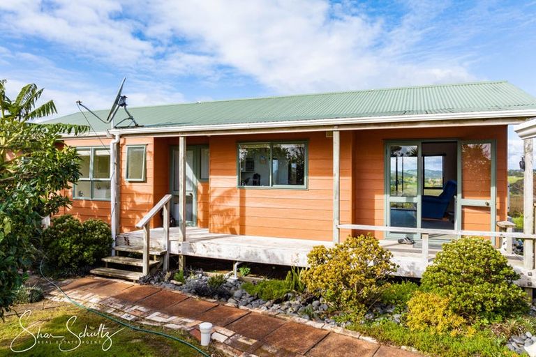Photo of property in 7 Te Opi Road East, Whakapirau, Maungaturoto, 0583