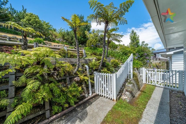 Photo of property in 130 Major Drive, Kelson, Lower Hutt, 5010