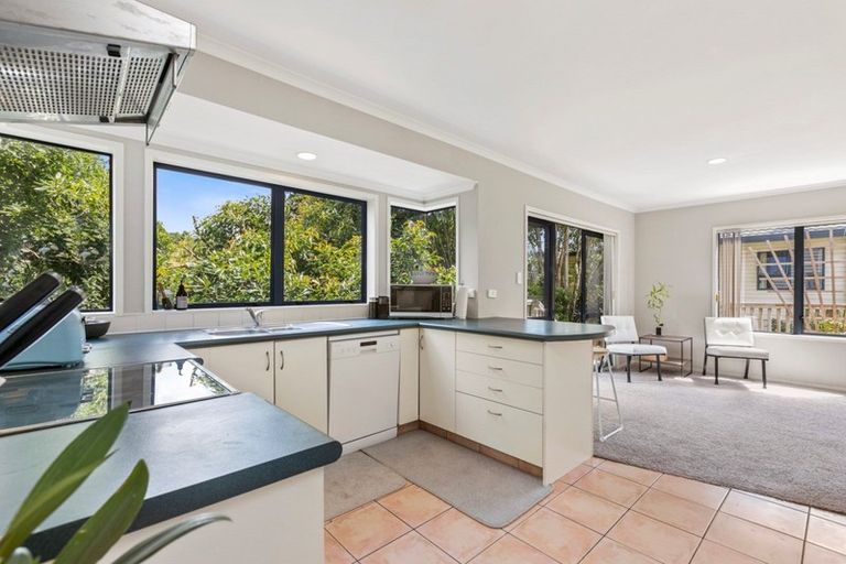 Photo of property in 32 Eclipse Terrace, Welcome Bay, Tauranga, 3112