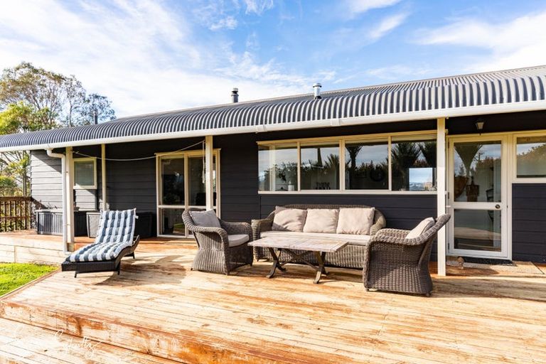 Photo of property in 147 Petley Road, Paparoa, 0571