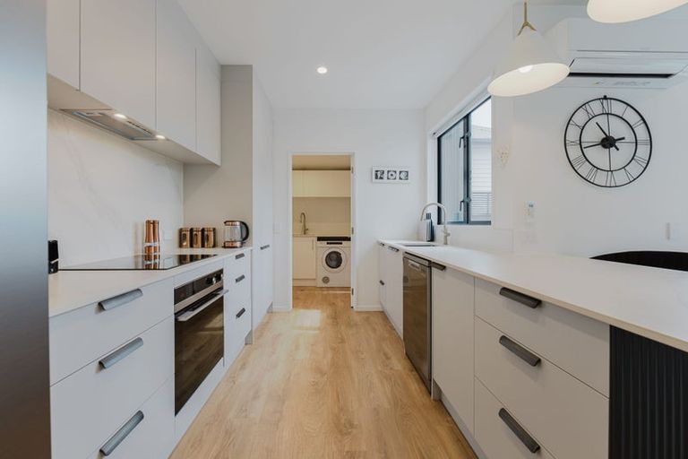 Photo of property in 211a Springfield Road, St Albans, Christchurch, 8014