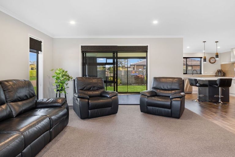 Photo of property in 13 Pearl Grove, Ashhurst, 4810