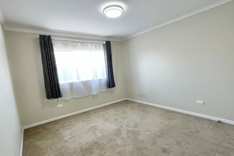 Photo of property in 54 Sirius Crescent, Rototuna North, Hamilton, 3210