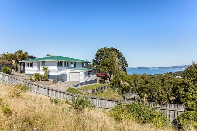 Photo of property in 23 Cypress Drive, Maungaraki, Lower Hutt, 5010