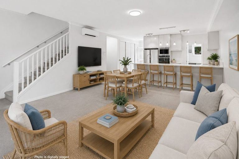 Photo of property in 29 Landmark Terrace, Orewa, 0931