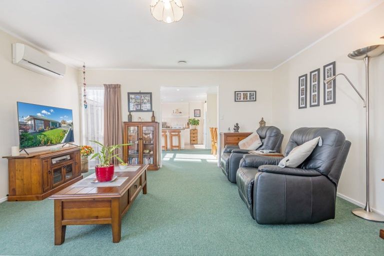 Photo of property in 5 Richmond Avenue, Takaro, Palmerston North, 4410