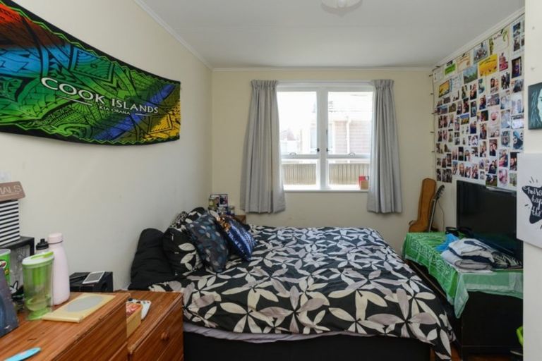 Photo of property in 413 Kotuku Street, Camberley, Hastings, 4120