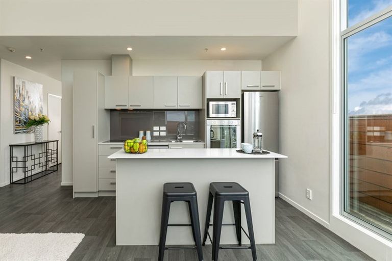 Photo of property in 402/160a Hobsonville Point Road, Hobsonville, Auckland, 0616