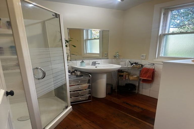 Photo of property in 44 Te Mata Road, Havelock North, 4130