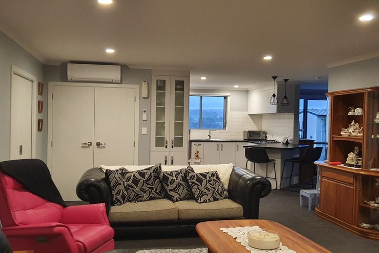 Photo of property in Waterview Estate, 86/4 Greystone Place, Omokoroa, 3114