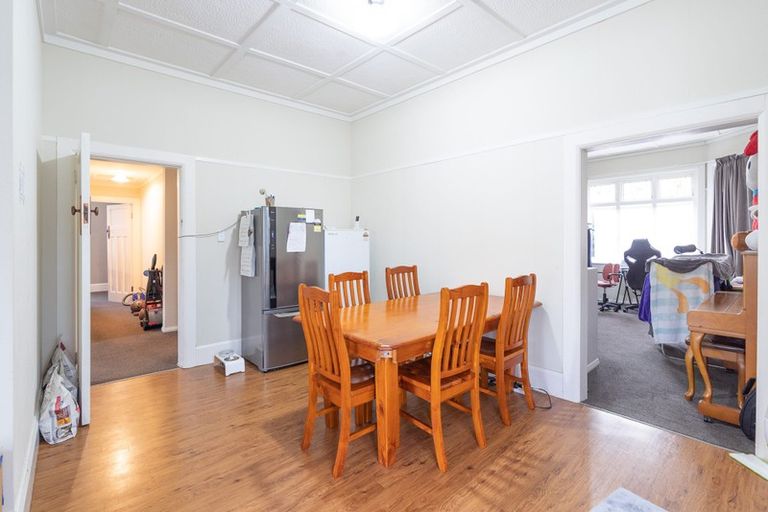 Photo of property in 92 Roy Street, Palmerston North, 4410