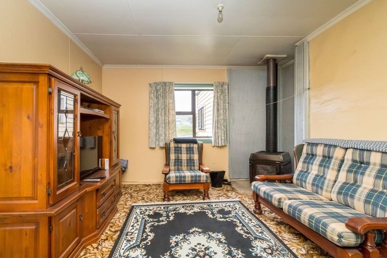 Photo of property in 15 Harrington Street, Lawrence, 9532