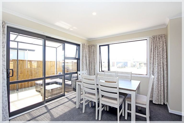 Photo of property in 5 Story Street, Foxton Beach, Foxton, 4815