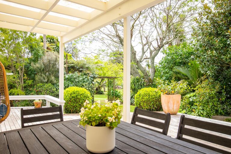 Photo of property in 24 Mission Road, Kerikeri, 0230