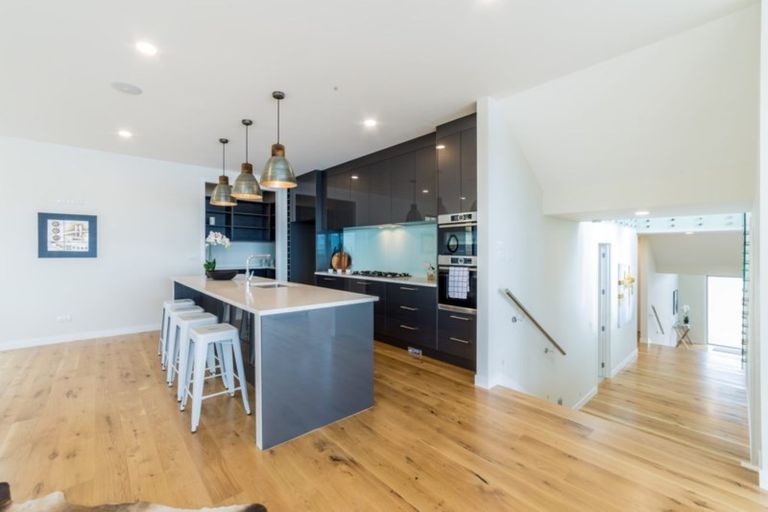 Photo of property in 5 Ormonde Drive, Silverdale, 0932