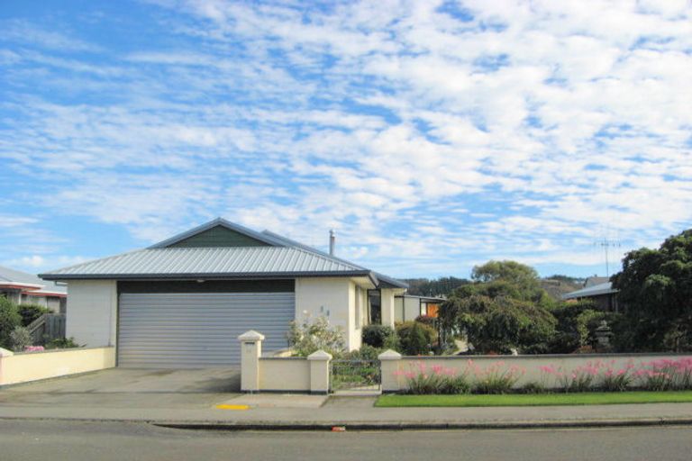 Photo of property in 14 Girvan Street, Oamaru North, Oamaru, 9400