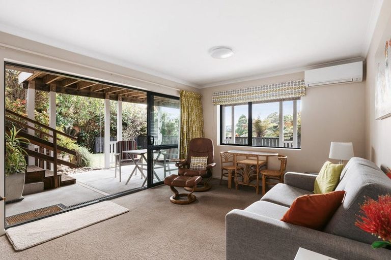 Photo of property in 46 Links View Drive, Omokoroa, 3114