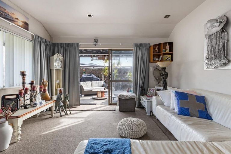 Photo of property in 25a Waitui Grove, Mount Maunganui, 3116