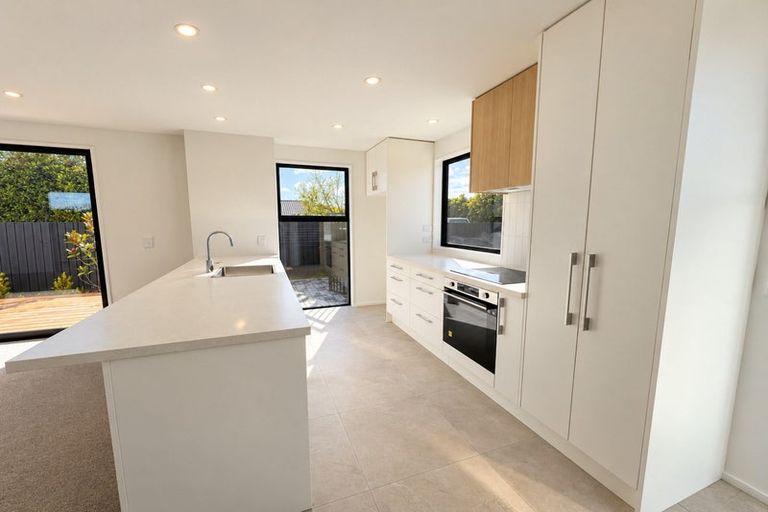 Photo of property in 2/80 Mackworth Street, Woolston, Christchurch, 8062