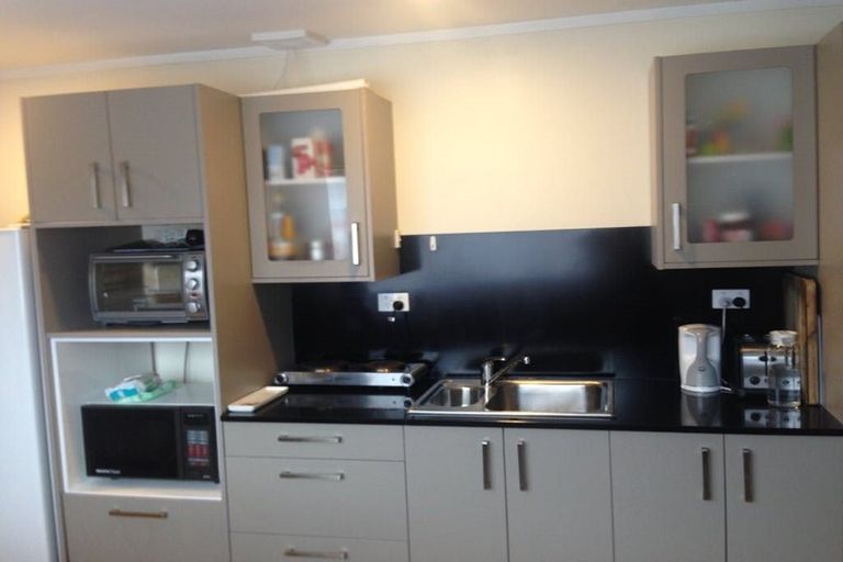 Photo of property in 36 Sturm Avenue, Massey, Auckland, 0614