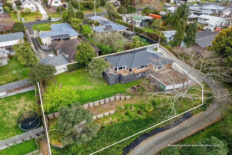 Photo of property in 107 Sutherland Road, Brookfield, Tauranga, 3110