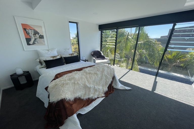 Photo of property in 4 Halyard Place, Te Atatu Peninsula, Auckland, 0610