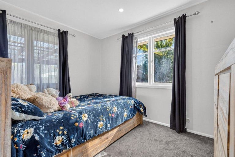 Photo of property in 2 Michael Avenue, Dinsdale, Hamilton, 3204