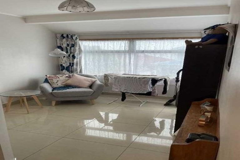 Photo of property in 38a Kaikoura Street, Maupuia, Wellington, 6022