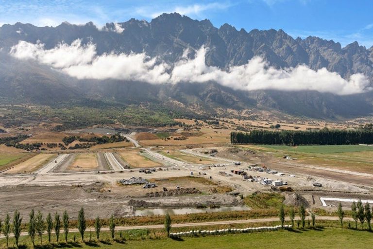 Photo of property in 436 Kingston Road, Jacks Point, Queenstown, 9371