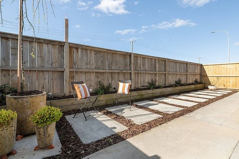 Photo of property in 912a Papamoa Beach Road, Papamoa Beach, Papamoa, 3118