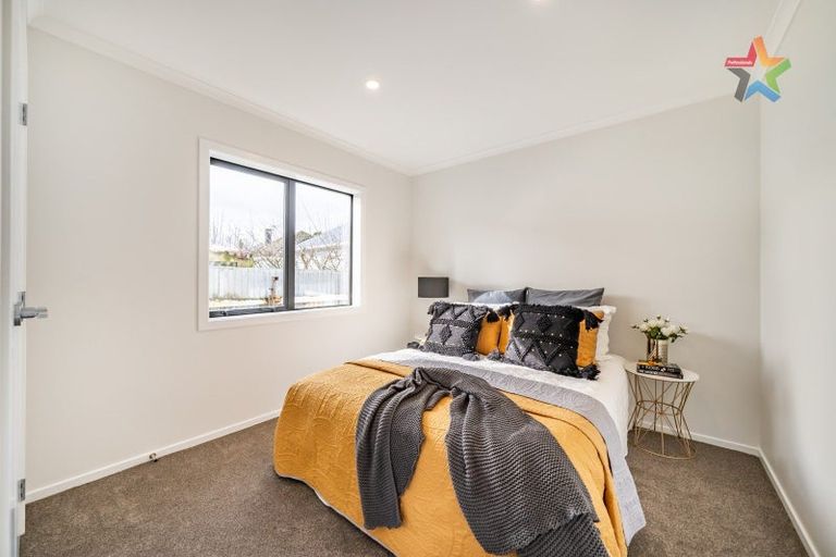 Photo of property in 17a Lockwood Crescent, Taita, Lower Hutt, 5011