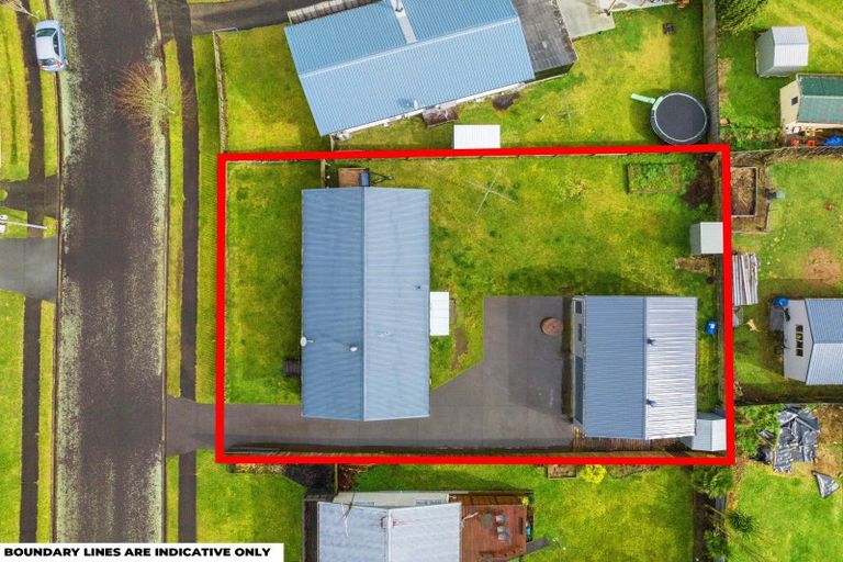 Photo of property in 15 Wairoa Place, Tokoroa, 3420