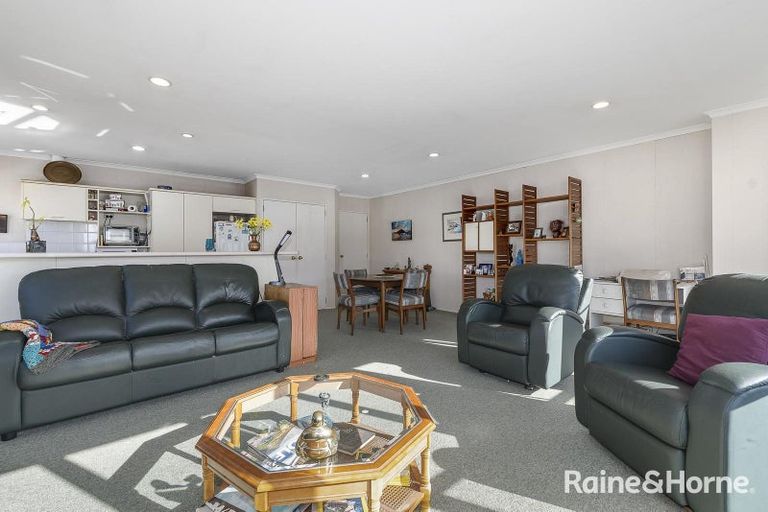 Photo of property in 32a Miro Street, Mount Maunganui, 3116