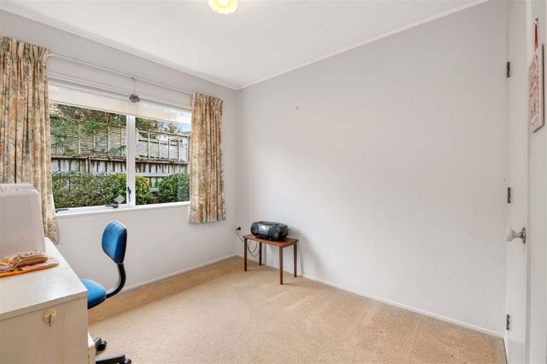 Photo of property in 21 Ruby Place, Orewa, 0931