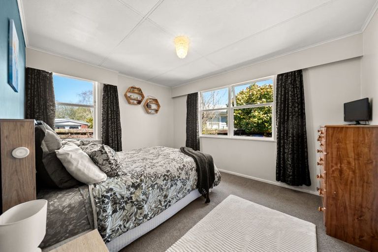 Photo of property in 24 Freyberg Street, Solway, Masterton, 5810