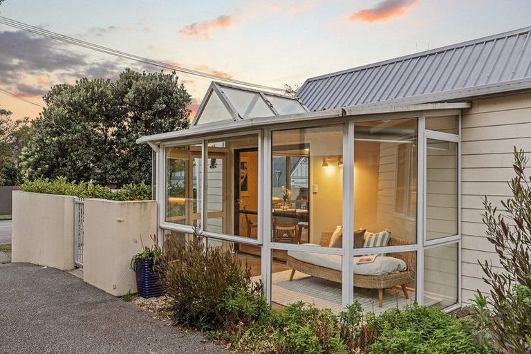 Photo of property in 8a Nayland Street, Sumner, Christchurch, 8081
