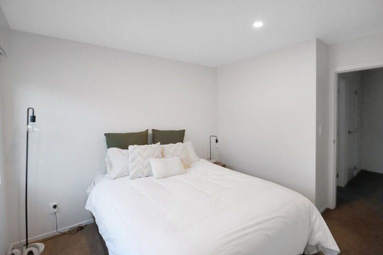 Photo of property in 37 Mcgrath Way, Taita, Lower Hutt, 5011