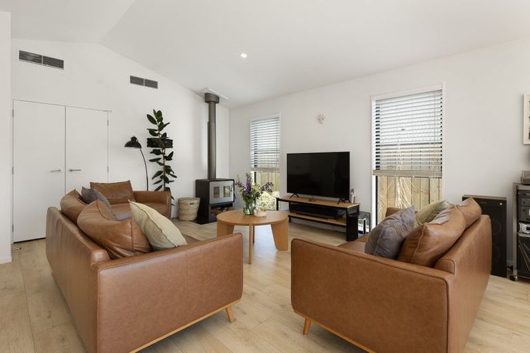 Photo of property in 16 Crop Street, Jacks Point, 9371