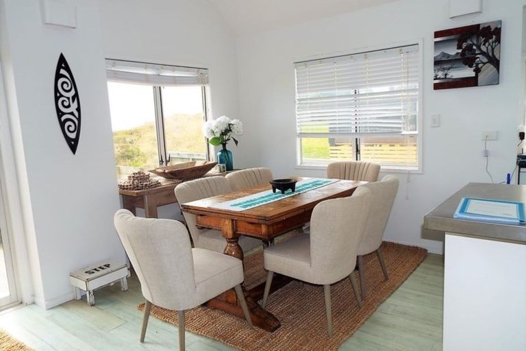 Photo of property in 119 Pukehina Parade, Pukehina, Te Puke, 3189