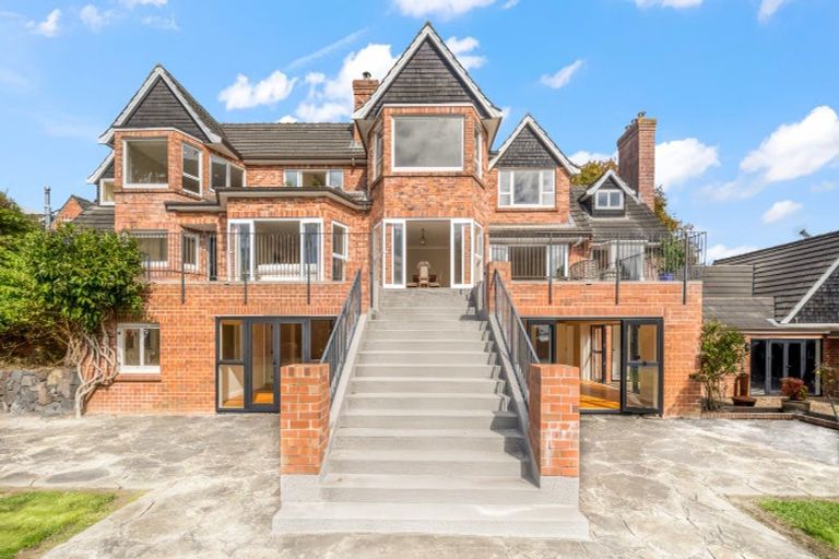 Photo of property in 122 Macleans Road, Bucklands Beach, Auckland, 2014