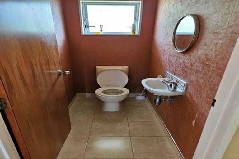 Photo of property in 9 Kapiti Place, Awapuni, Palmerston North, 4412